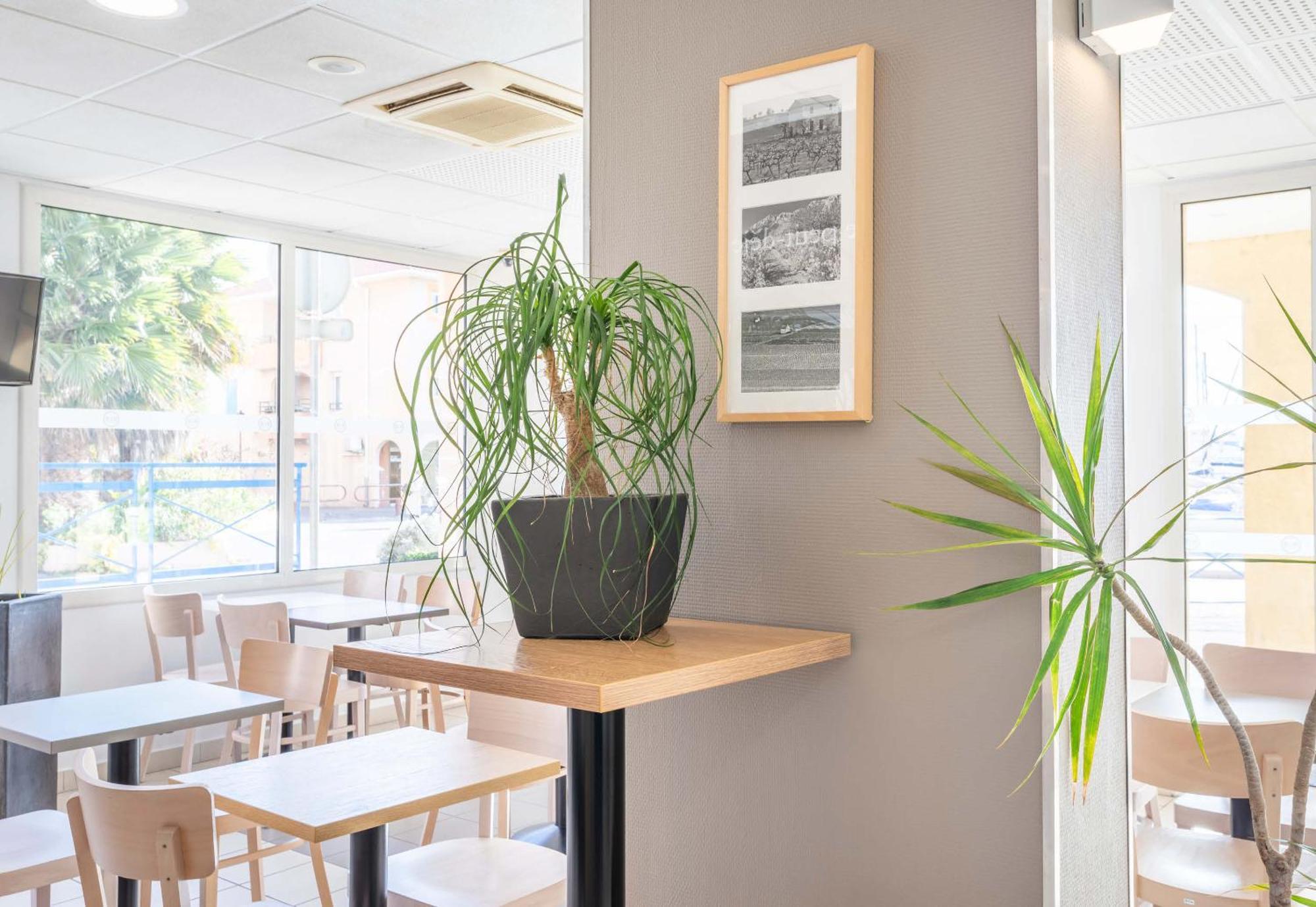 B&B Hotel Martigues Port-De-Bouc Exterior photo